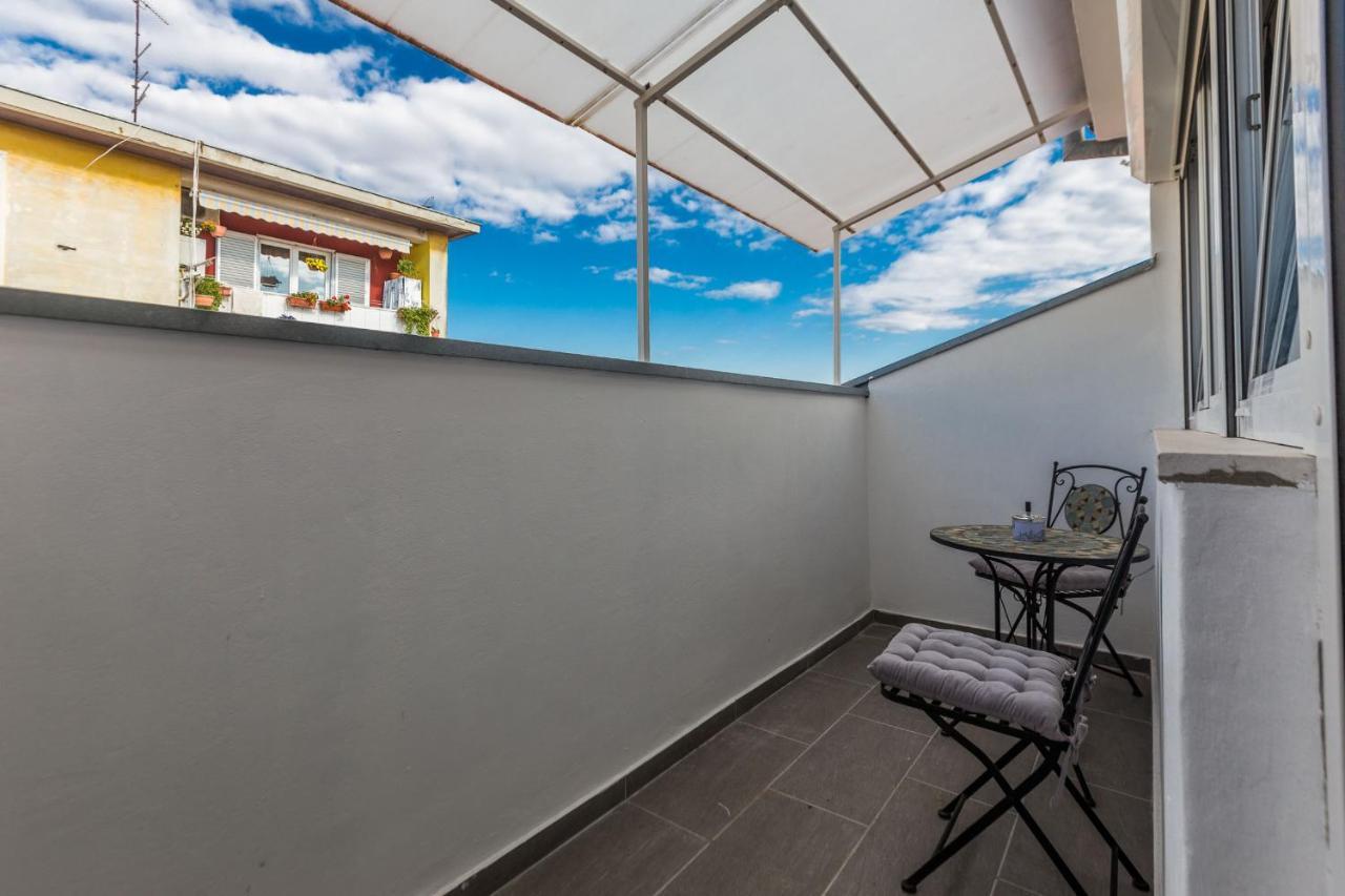 Apartament Kuki With Balcony *